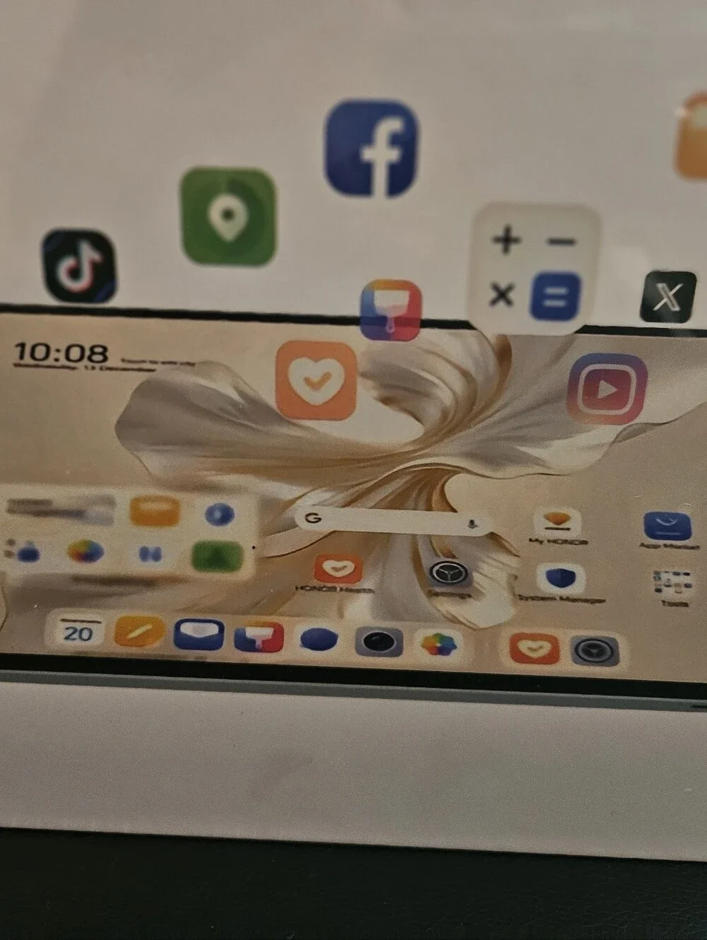 Gray Tablet with Large Display and Slim Bezel